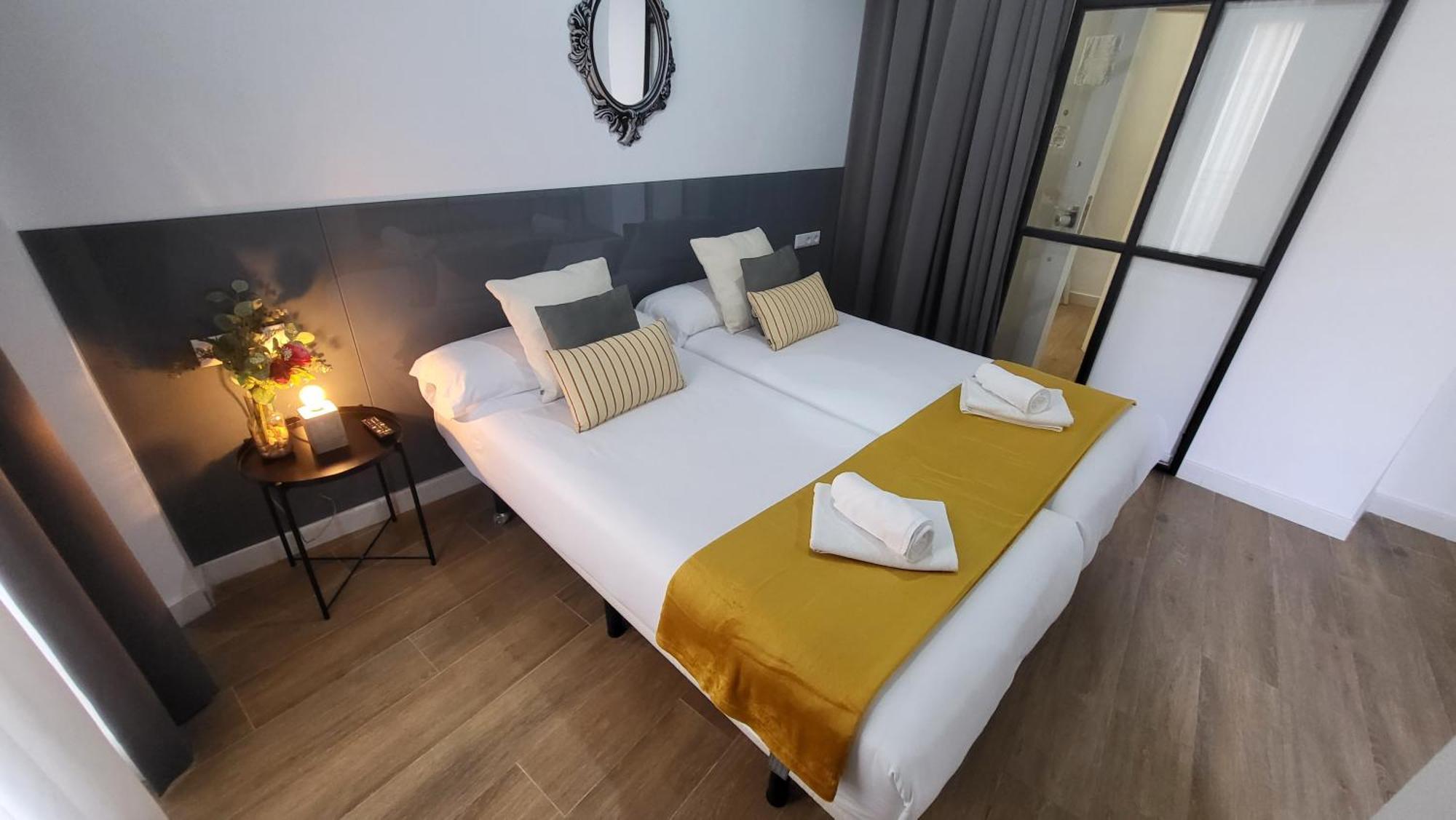 Rentalsevilla Cardenal Cervantes Extérieur photo